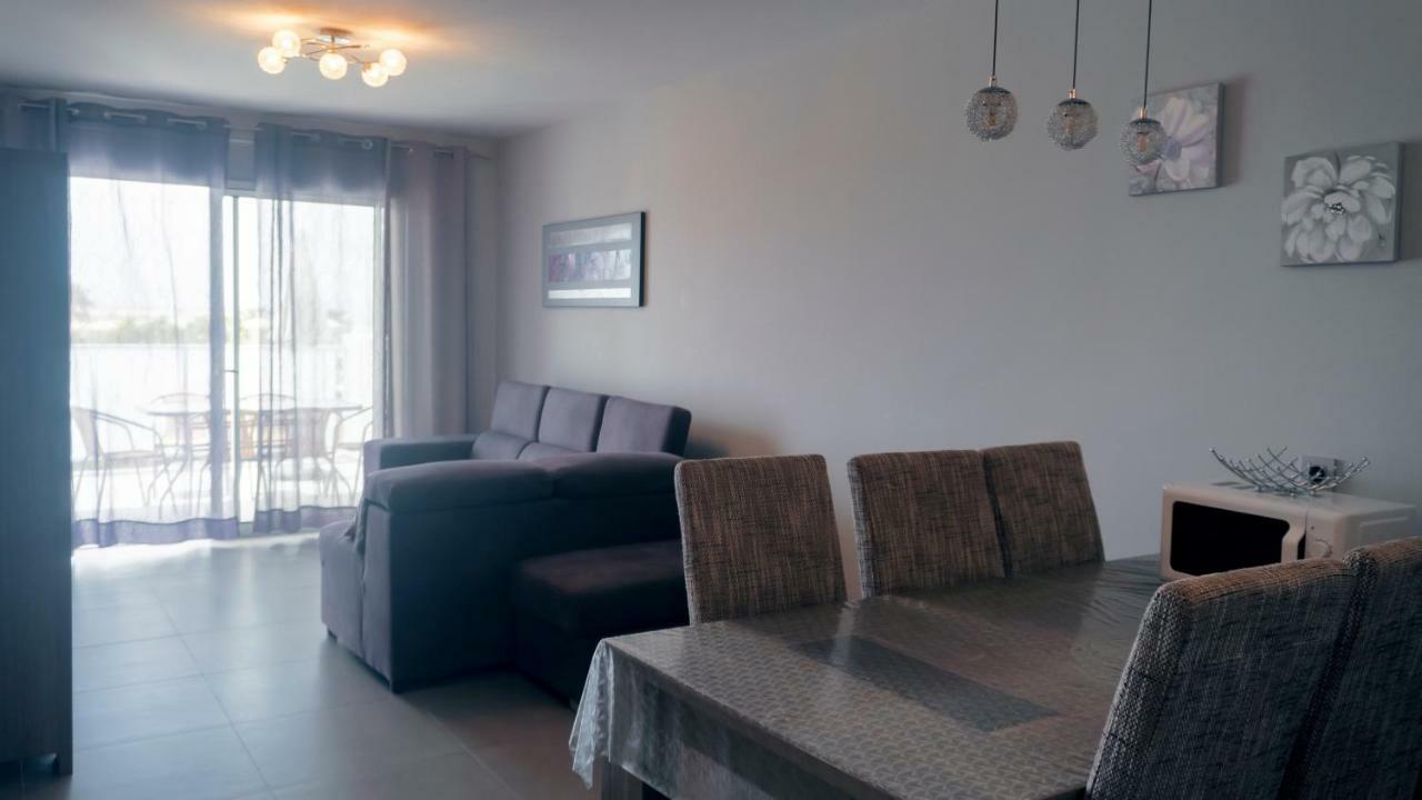 Appartement Okeanos Super 2 Bedrooms Lt-p *